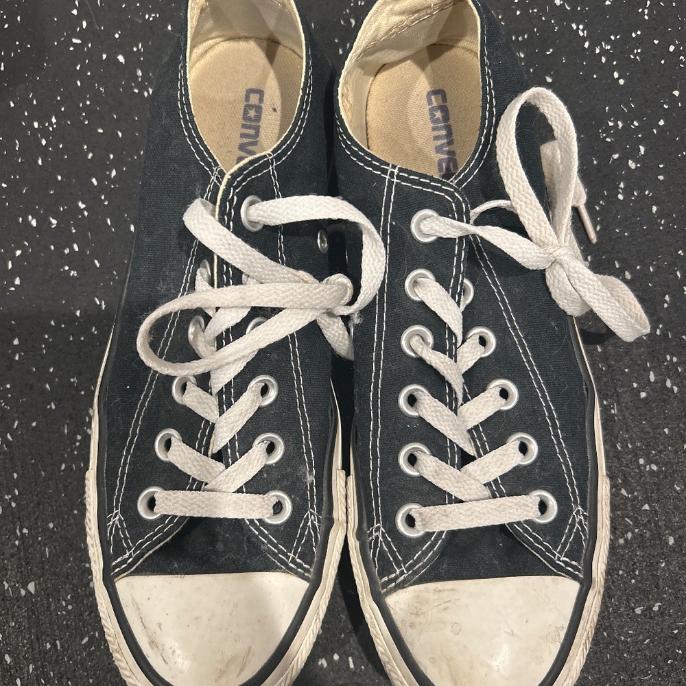 Black Low Top Converse All Star Sneakers